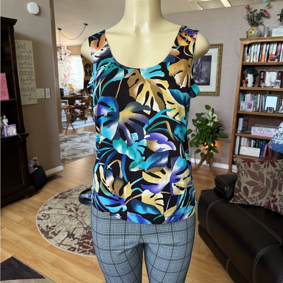 Chico’s multicolored sleeveless blouse-size L - Picture 6 of 10